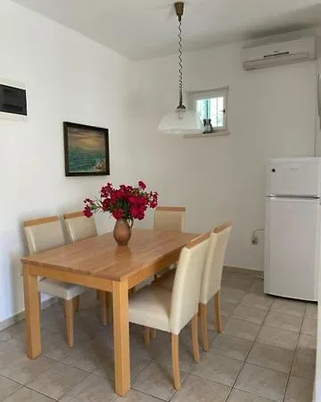 Apartment Antonia Bol